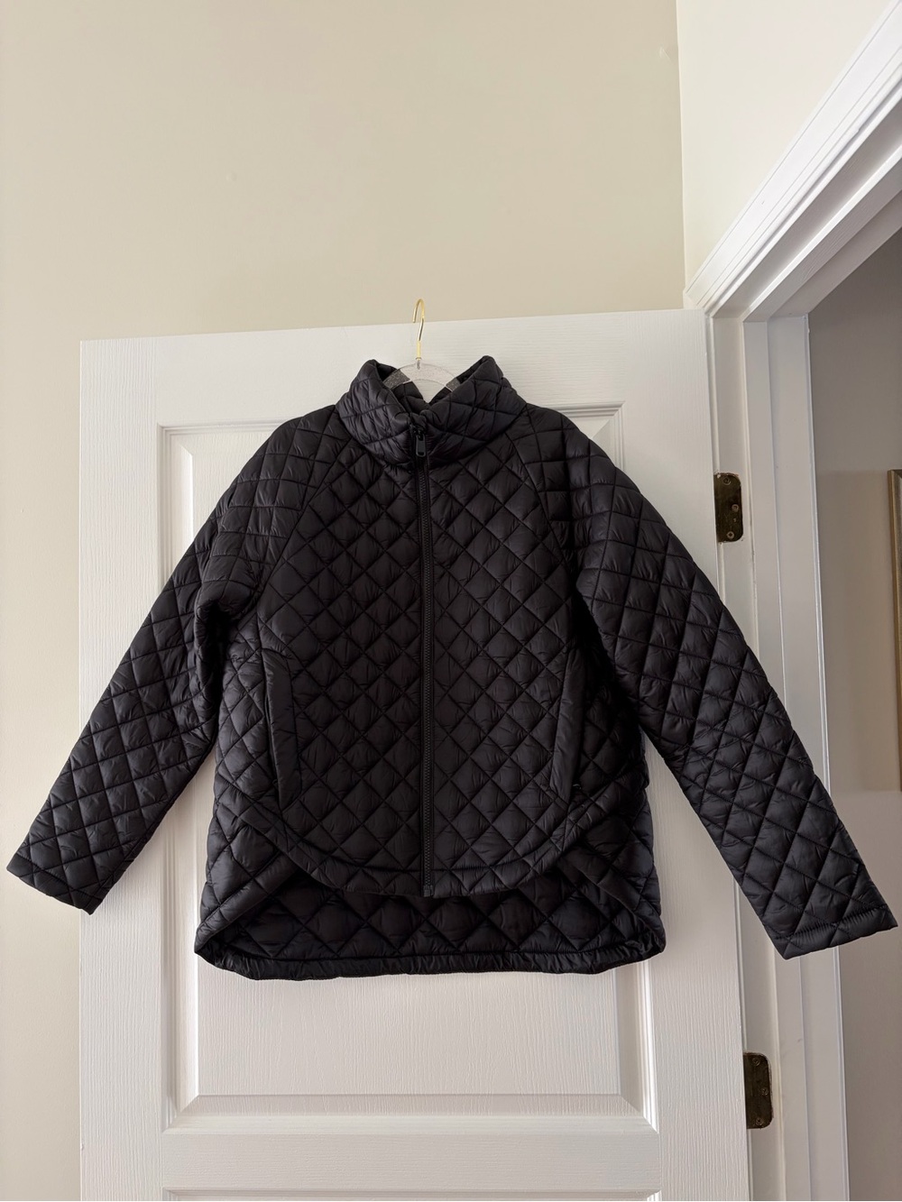 Athleta black whisper featherlight jacket coat - Picture 3 of 9